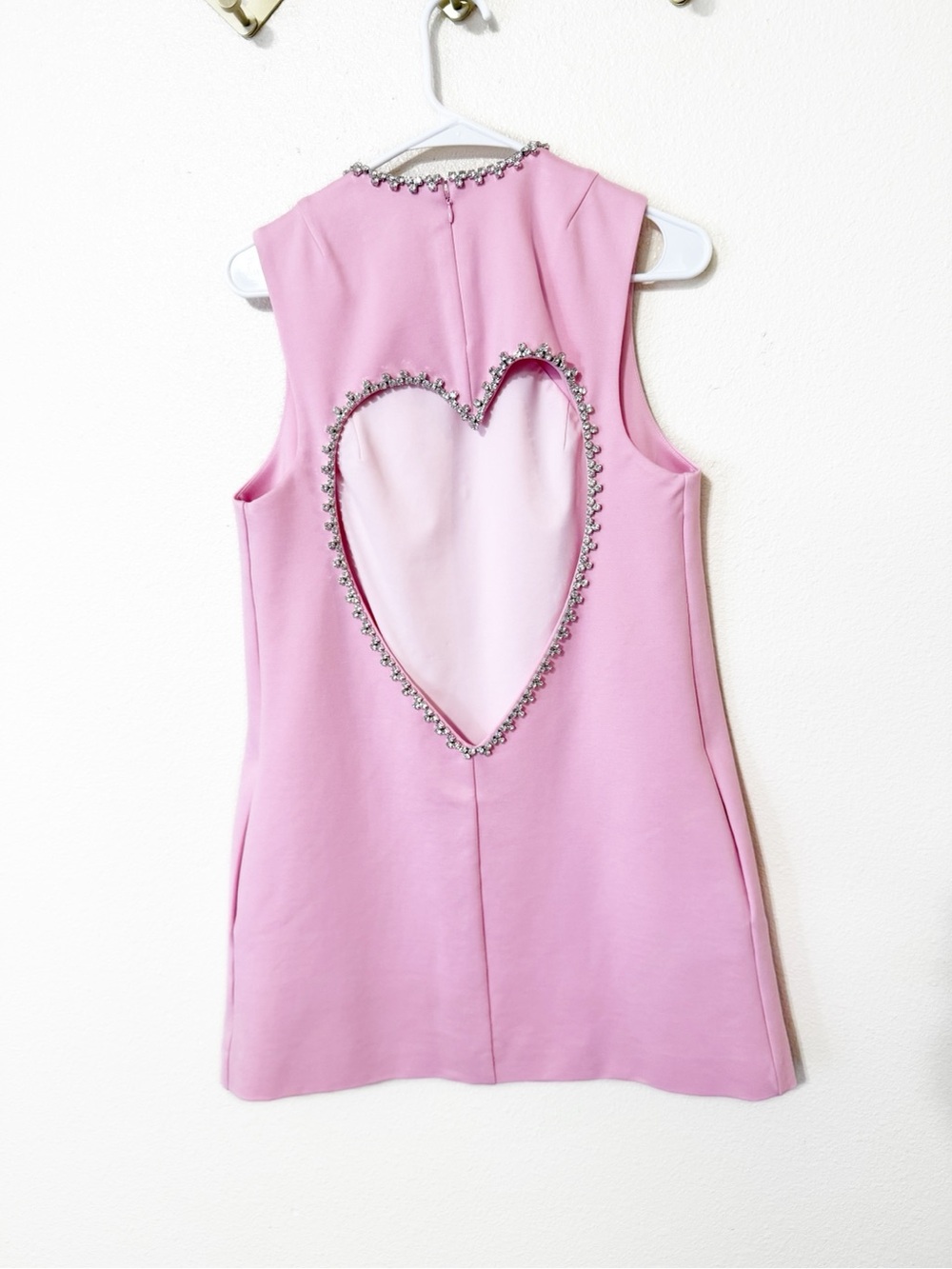 AREA Embellished Powder Pink Crystal Heart Back Open Cutout Mini Dress NEW - Picture 10 of 15